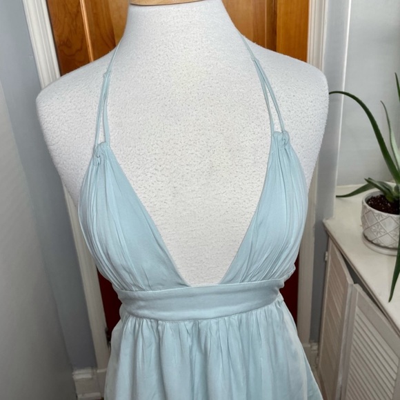 Halter Dress - Picture 9 of 11